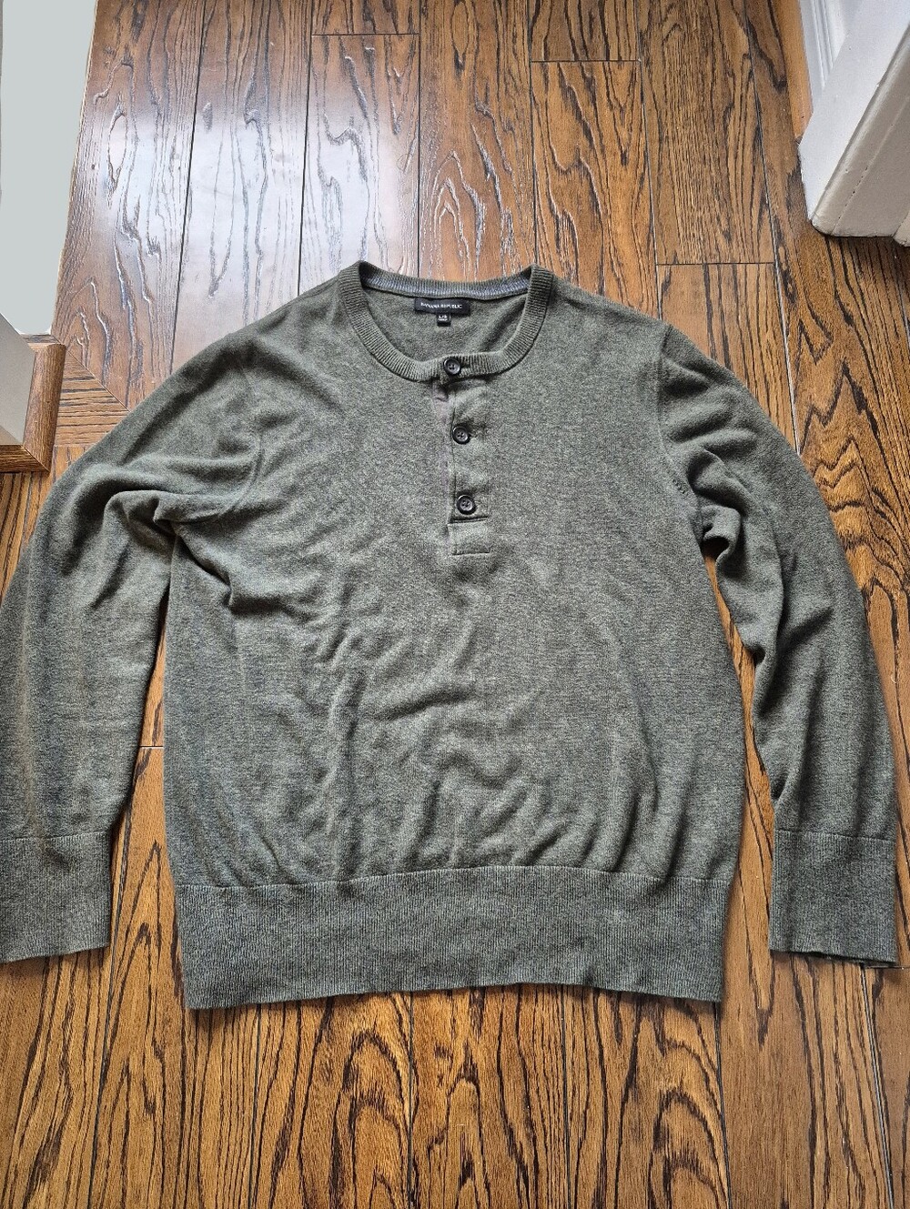 Banana Republic Sweater Large
